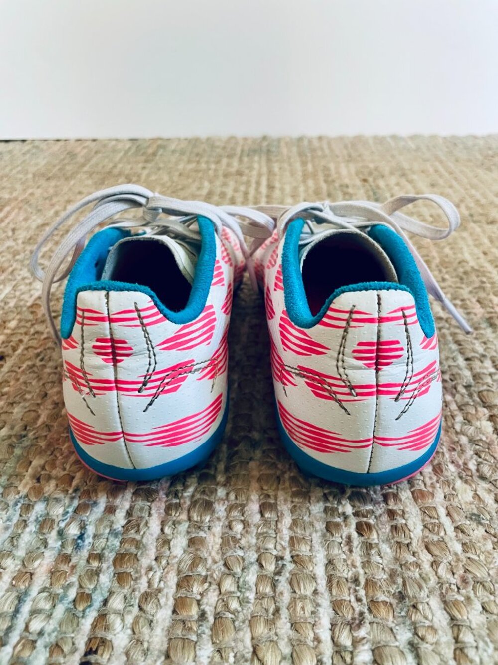 adidas Kids Girls Predator League FG Soccer Cleats White Pink Blue Size 2 - Picture 6 of 6